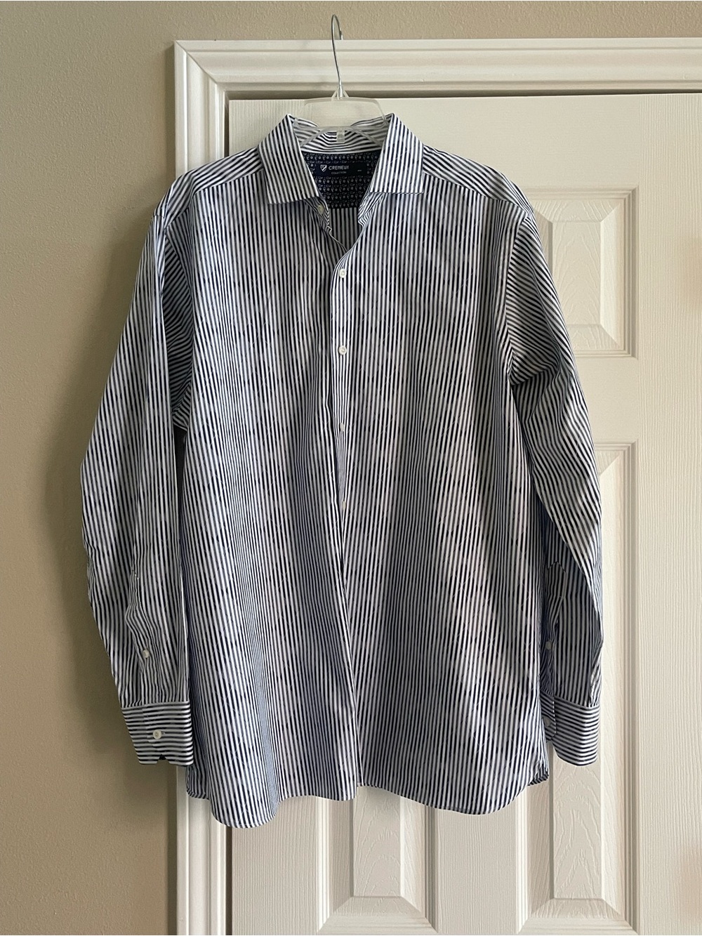 Cremieux Navy and White Striped Dress Long Sleeve Dress Shirt - Size: Large